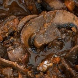 Receta de Salsa de Champiñones y Carne de Soya